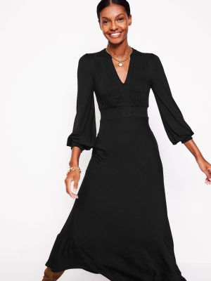 Ivy Smocked Midi Dress-Black