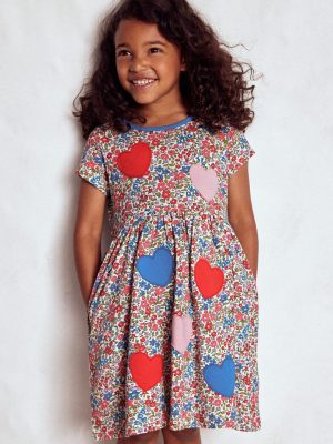 Appliqu?? T-shirt Dress-Rose Pink Flowerbed Hearts