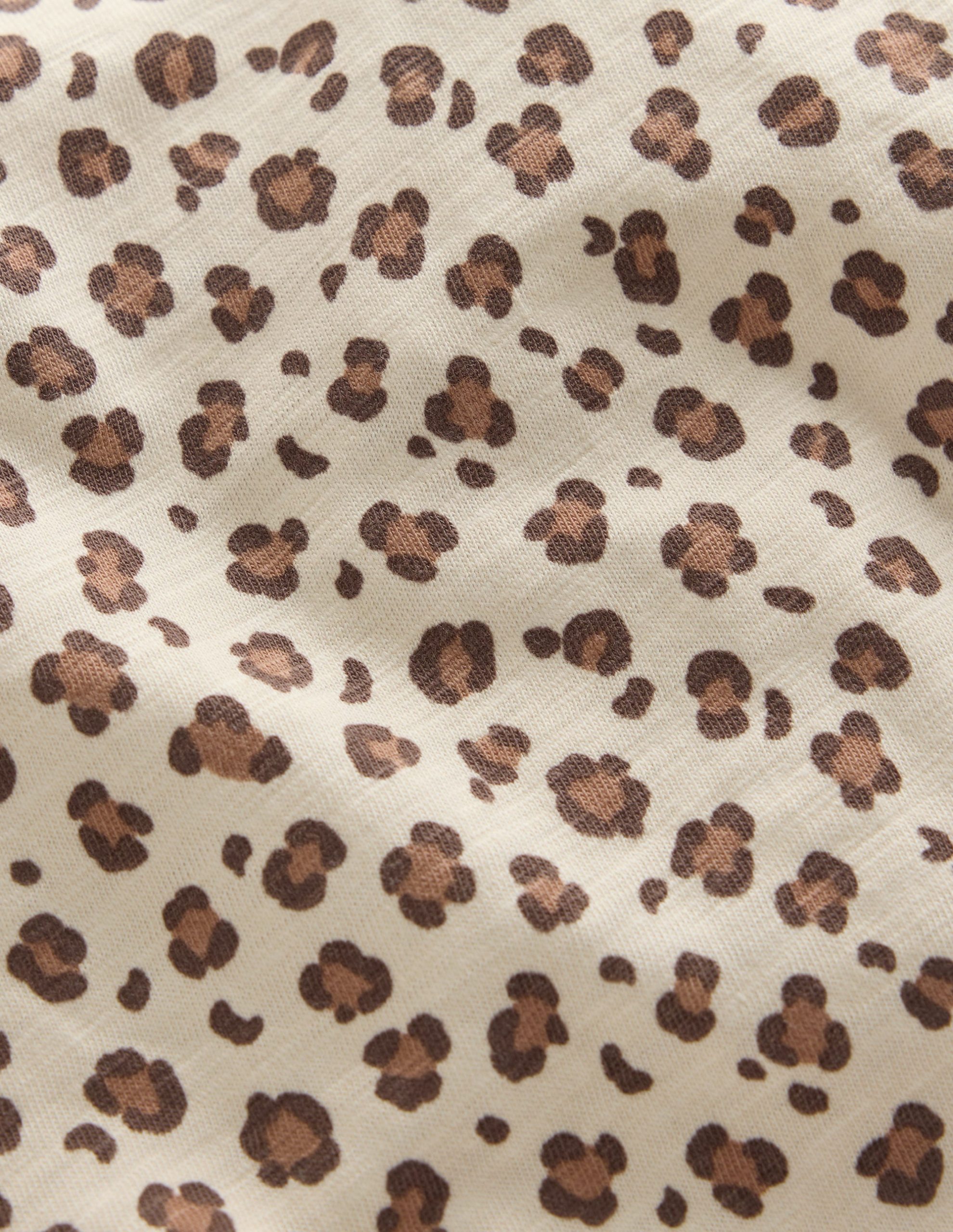 Frill Sleeve Slub Top-Vanilla White Leopard - Image 3