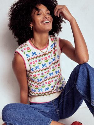 Edie Fair Isle Vest-Oatmeal Melange. Flowers