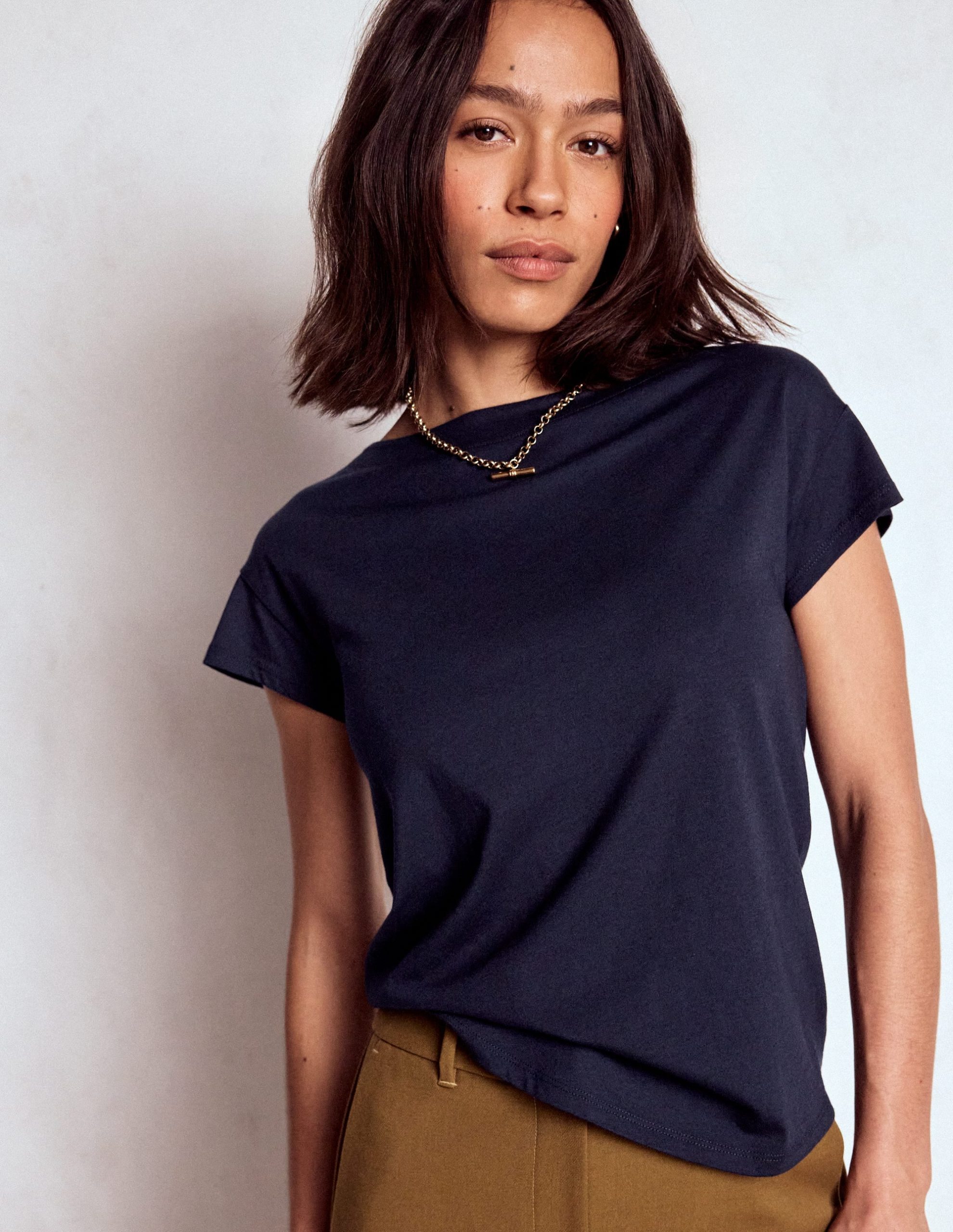 Supersoft Boat Neck T-Shirt-Navy - Image 5