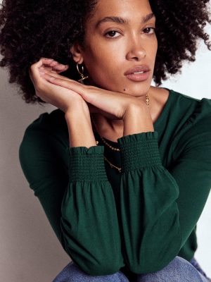 Smocked Cuff Supersoft Top-Green Pine