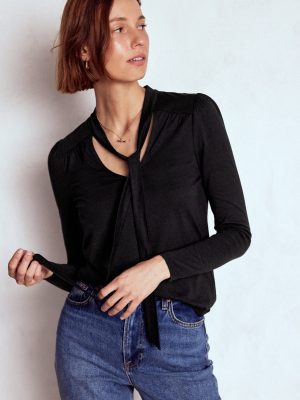 Tie Neck Supersoft Top-Black