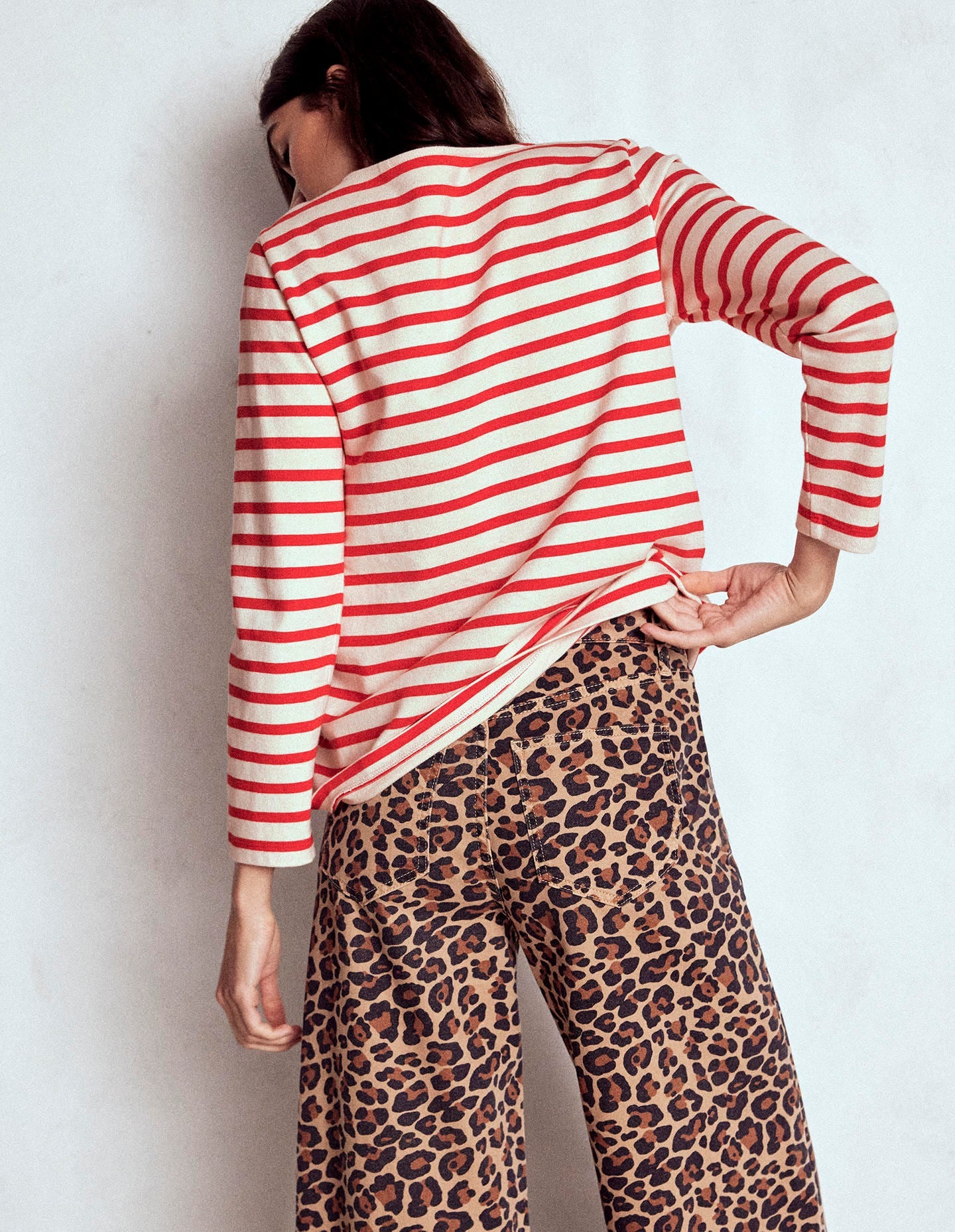 Button Mariner Breton-Ivory and Brilliant Red - Image 3