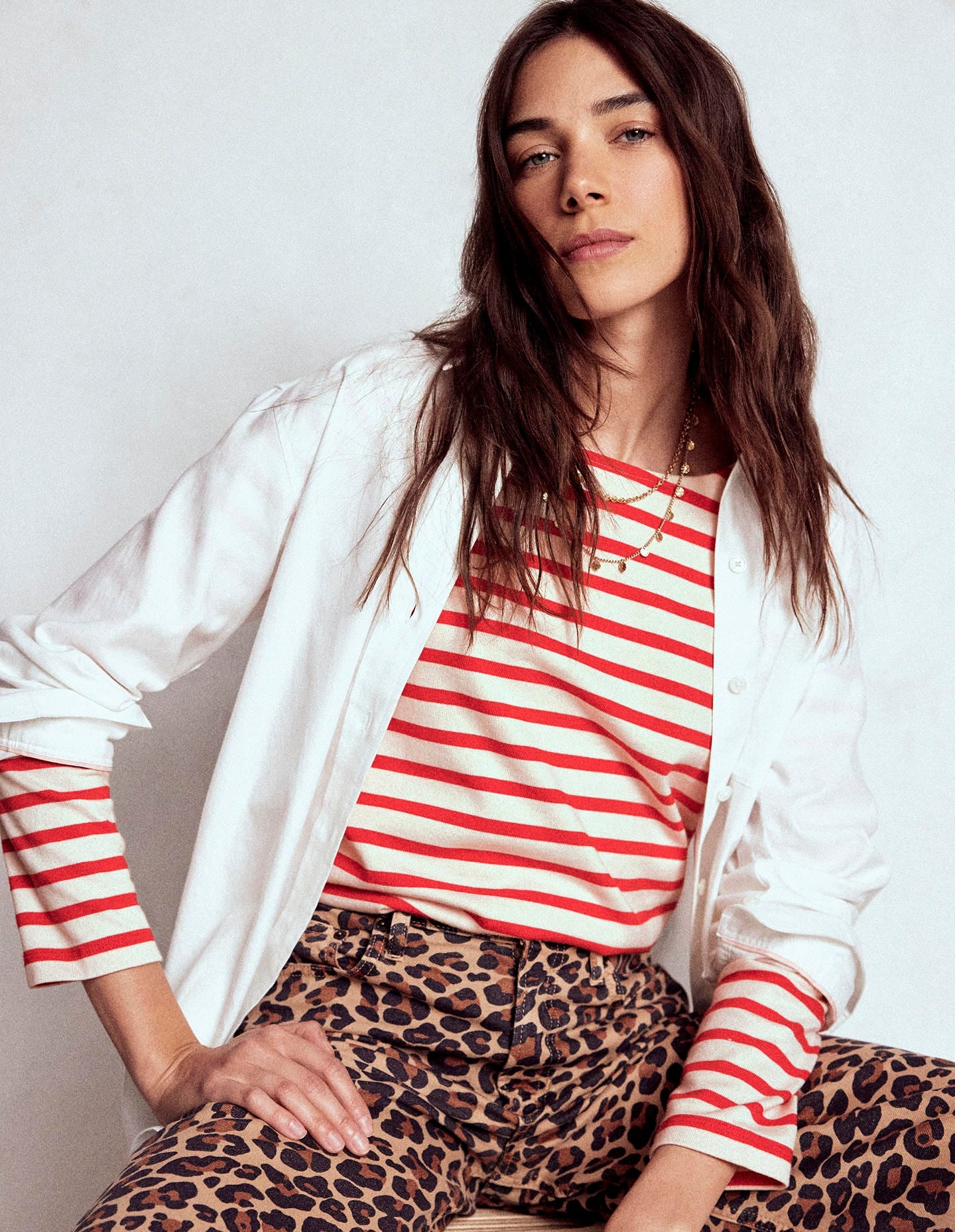 Button Mariner Breton-Ivory and Brilliant Red - Image 4