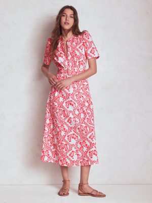 Kate Puff Sleeve Belted Dress-lvory. Vine Silhouette