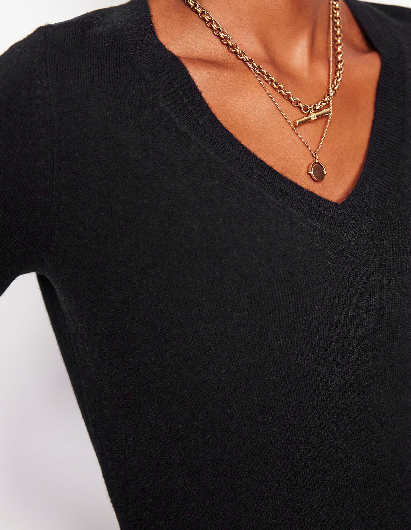 Eva Cashmere V-Neck Sweater-Black - Image 2