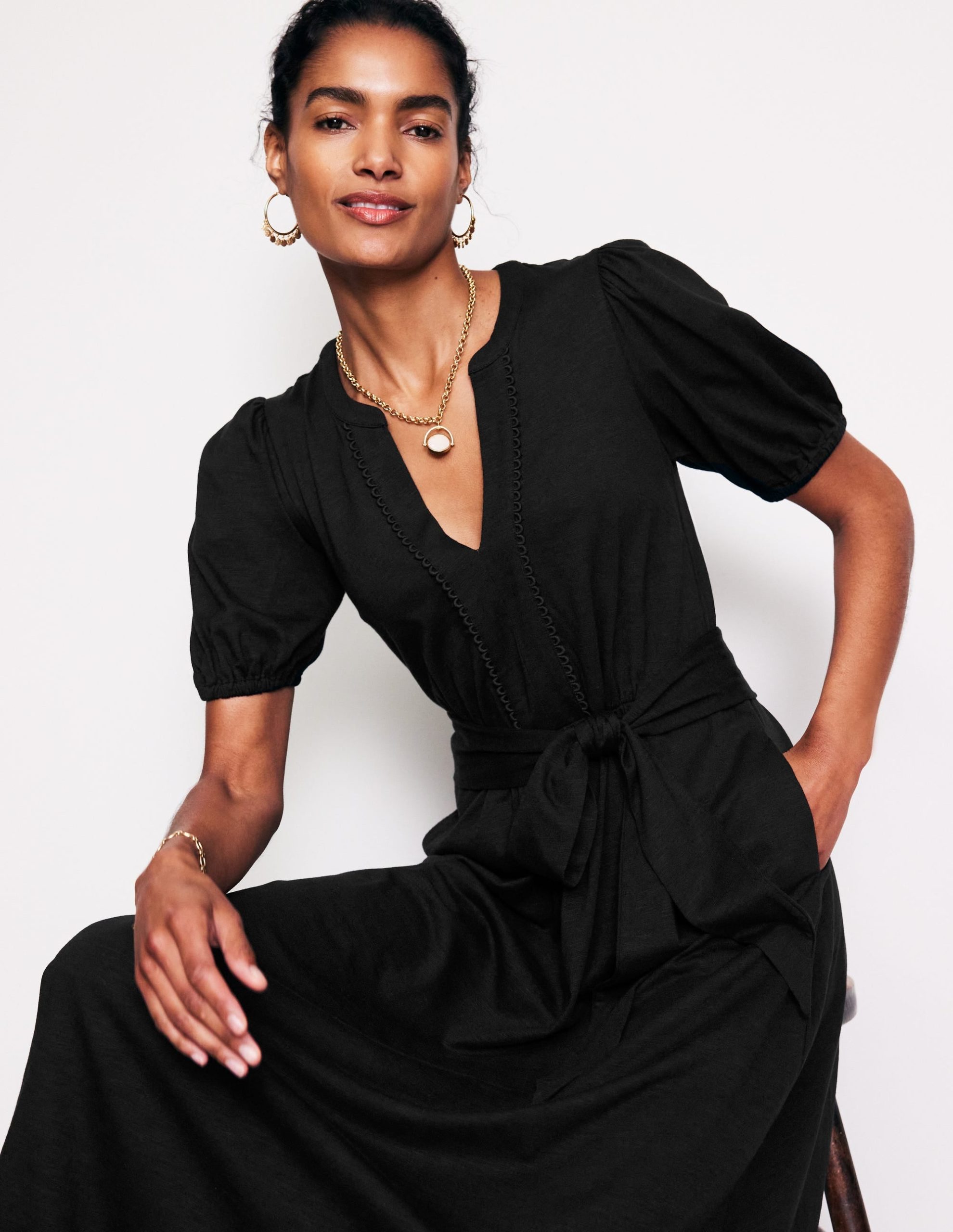 Sofia Trim Jersey Midi Dress-Black - Image 4