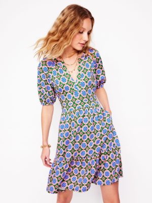 Piper Short Jersey Dress-Iguana Green. Bloom Geo