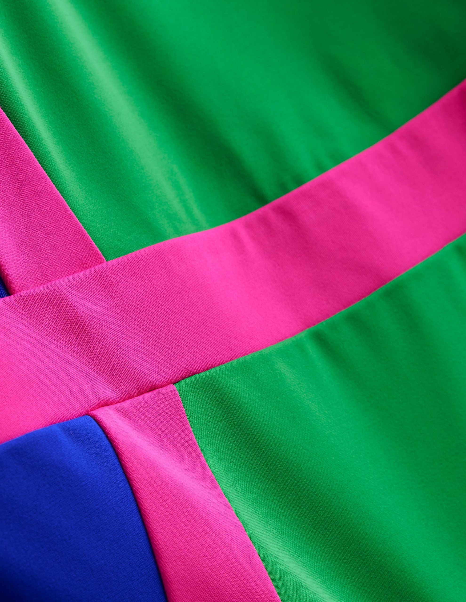 Syros V Neck Swimsuit-Green Colourblock - Image 6