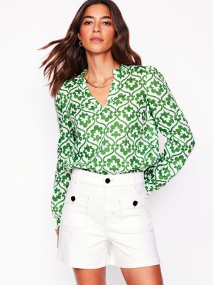 Grace Linen Top-Paradise Green. Ivy Trellis