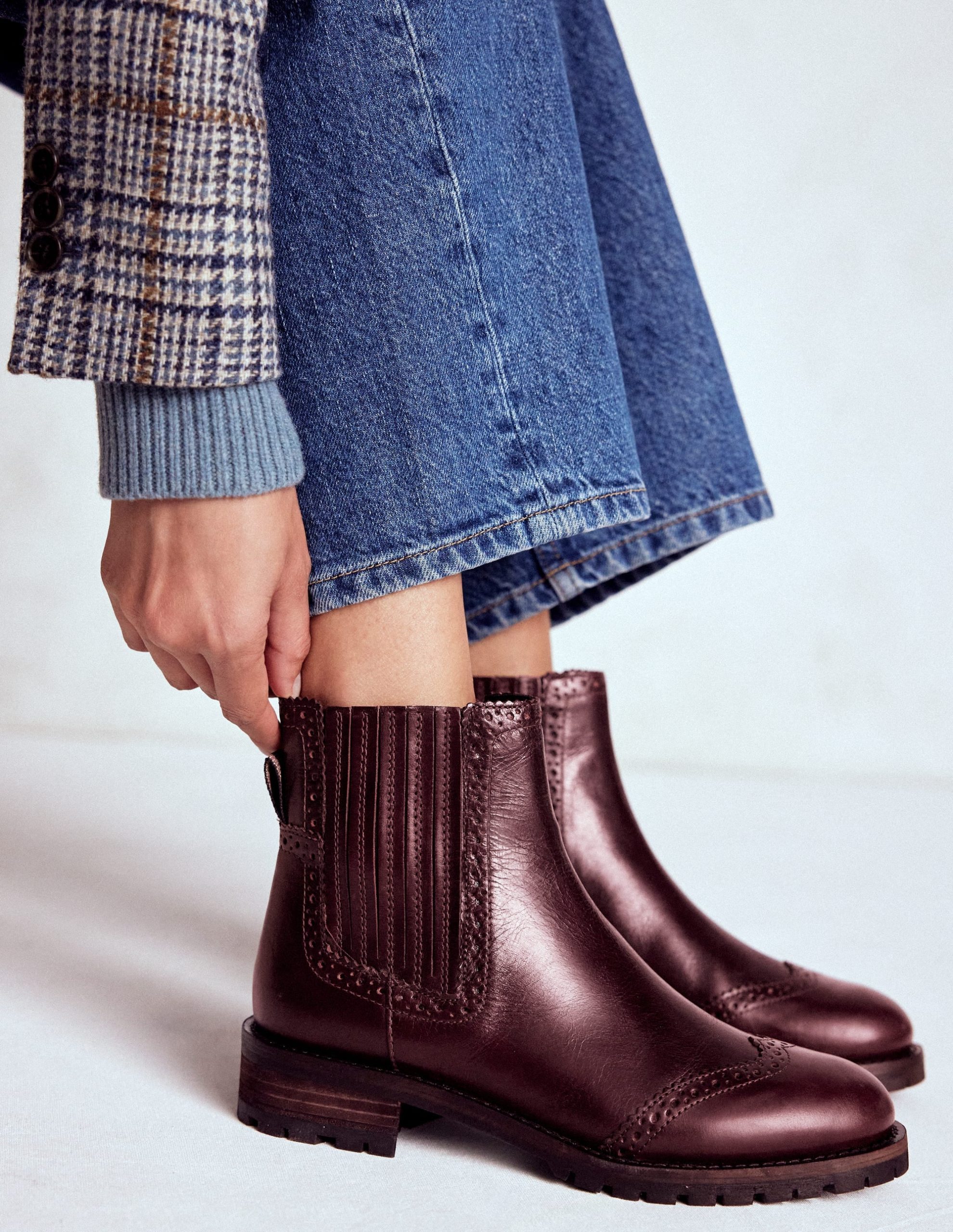 Brogue Detail Chelsea Boots-Oxblood - Image 3