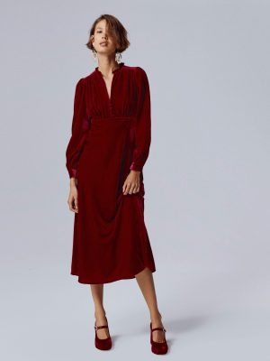 Cassie Velvet Tea Dress-Rumba Red