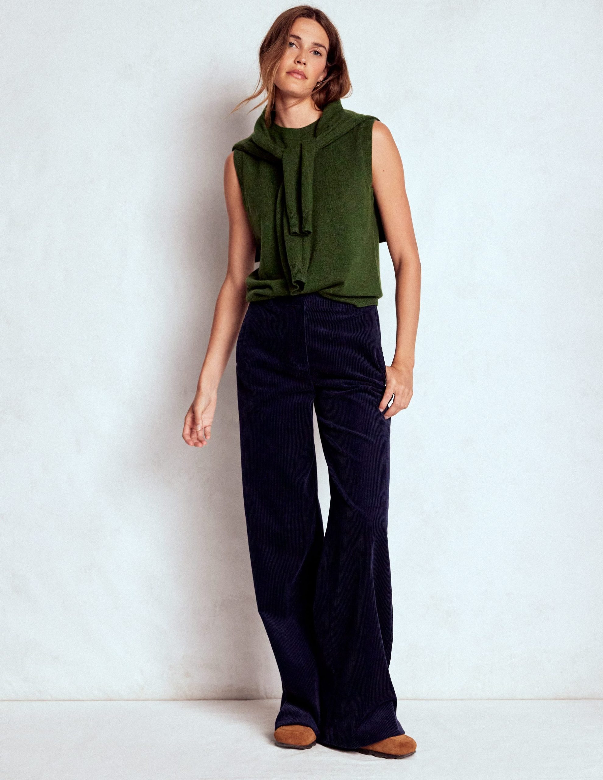 Eva Cashmere Vest-Leaf Green Melange - Image 5