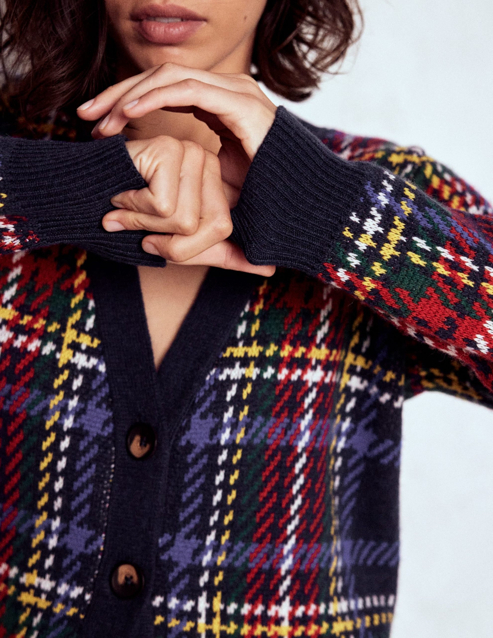Quinn Boyfriend Cardigan-Navy. Green and Red Check - Image 3