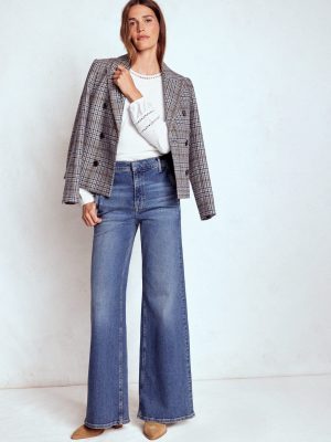 Flo Trim Detail Top-White