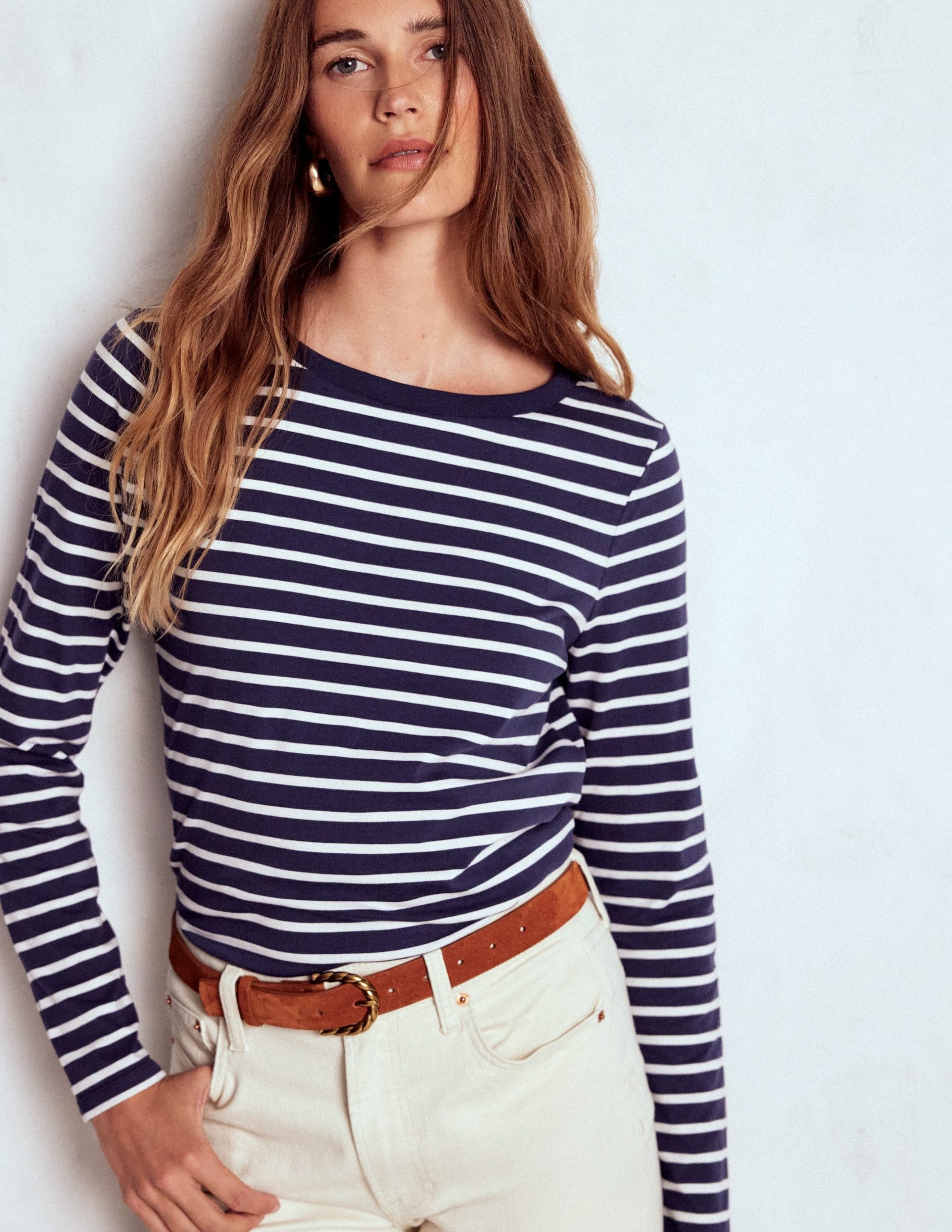Olivia Long Sleeve Breton-Navy. Ivory