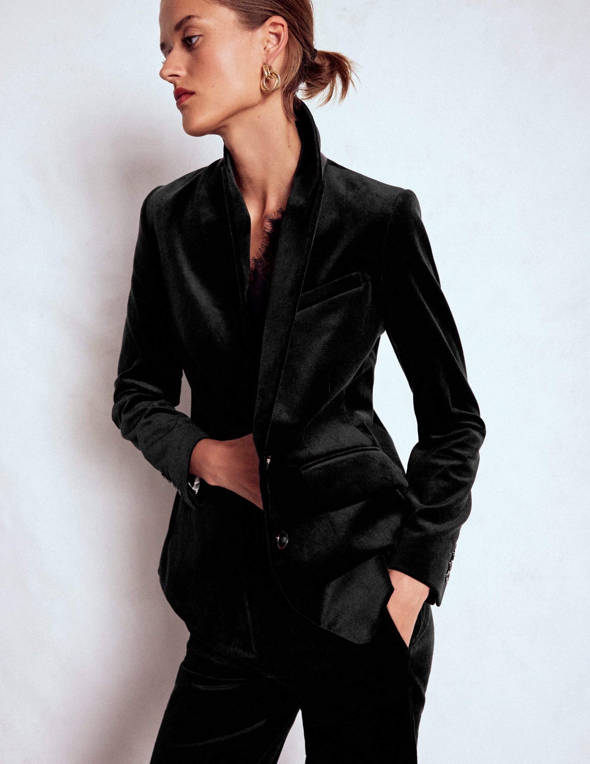 Stamford Velvet Blazer-Black - Image 4