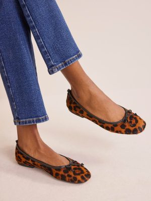 Kitty Flexi Sole Ballet Pumps-Leopard