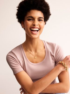 Essential Jersey T-Shirt-Milkshake