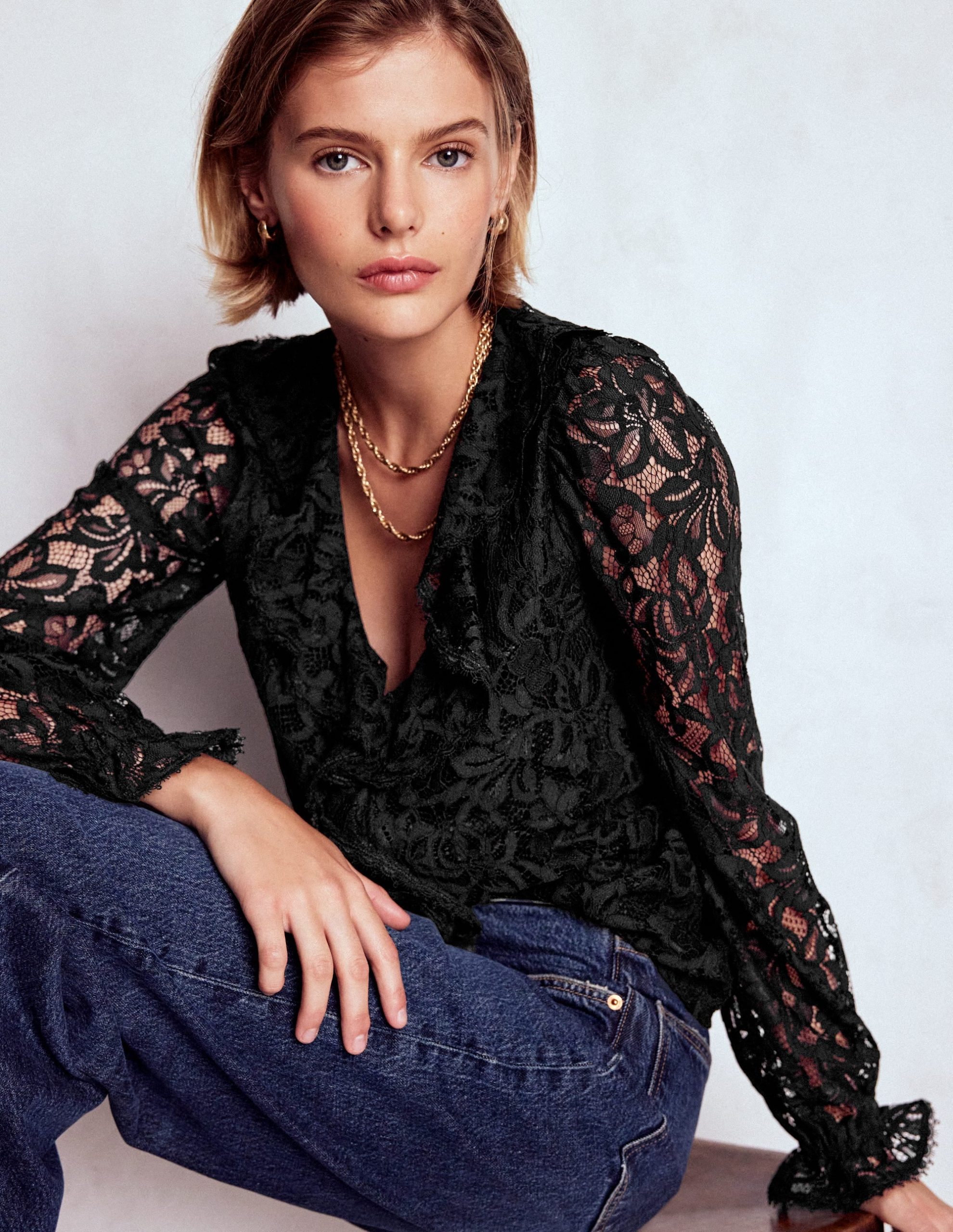 Ruffle Detail Lace Blouse-Black - Image 2
