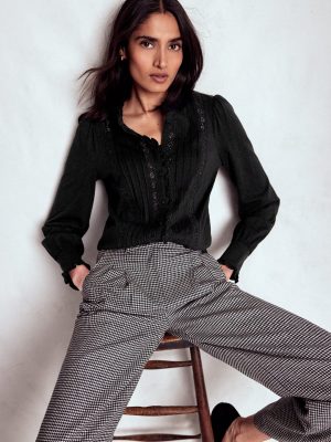 Lace Detail Jersey Shirt-Black